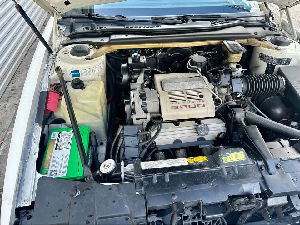 1990 Buick Riviera 4th-7th Gen - Image 19 of 20