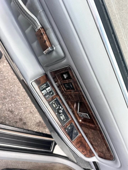 1990 Buick Riviera 4th-7th Gen - Image 11 of 20