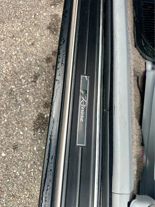 1990 Buick Riviera 4th-7th Gen - Image 12 of 20