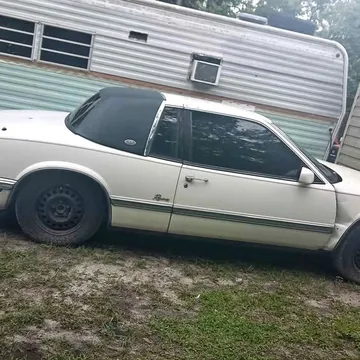 1990 Buick Riviera Coupe