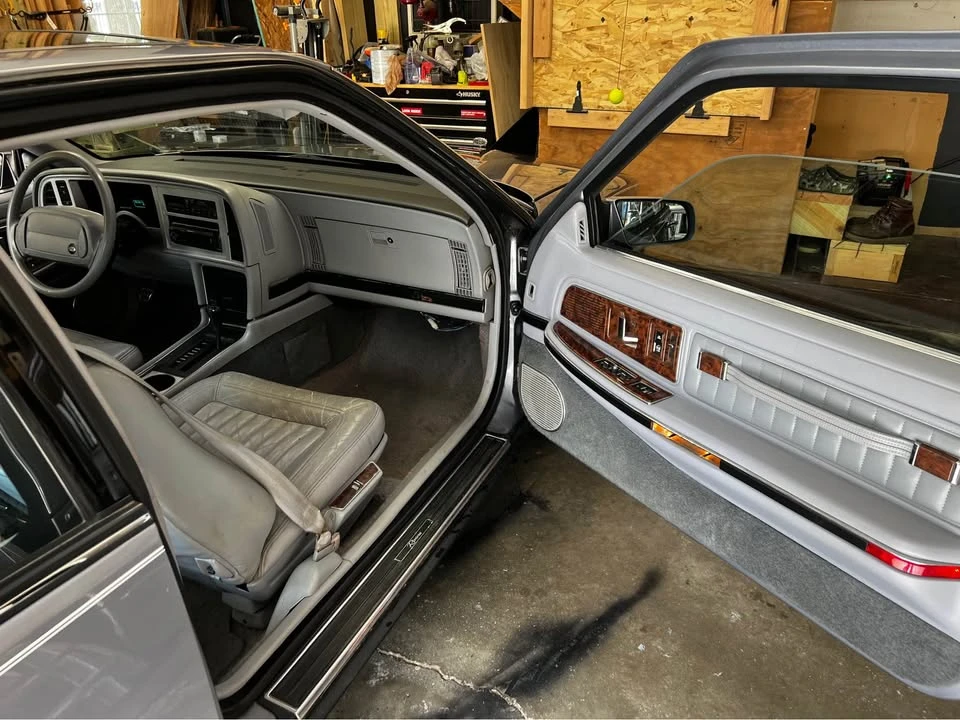 1990 Buick Riviera 4th-7th Gen - Image 8 of 9