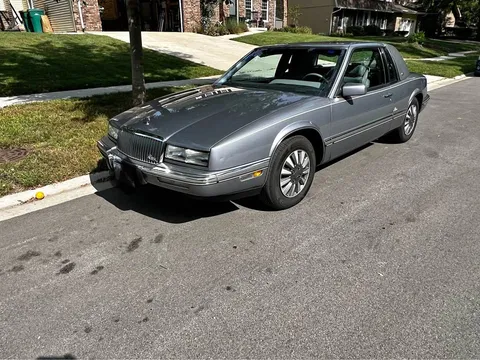 1990 Buick Riviera Coupe 2D