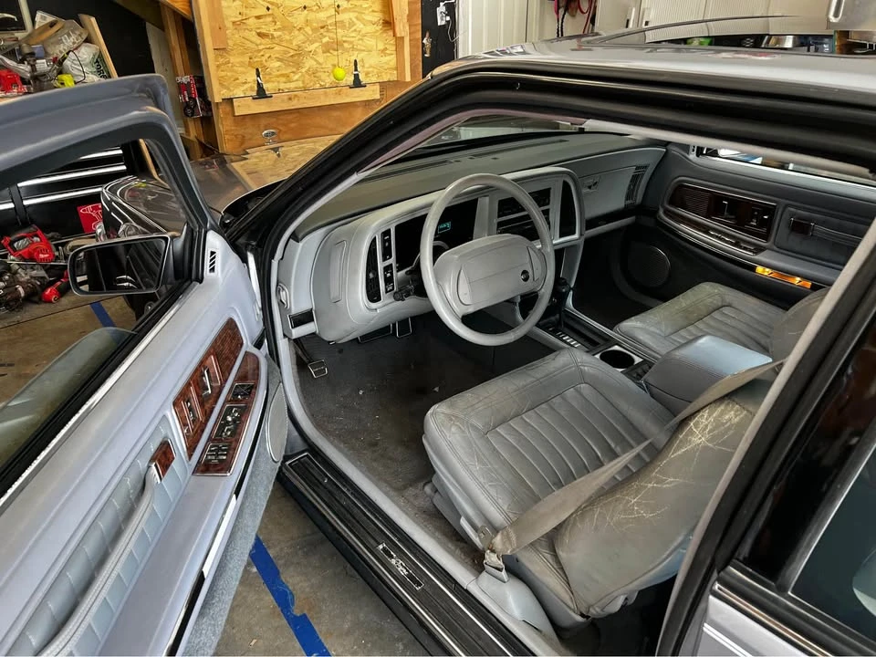 1990 Buick Riviera 4th-7th Gen - Image 5 of 9