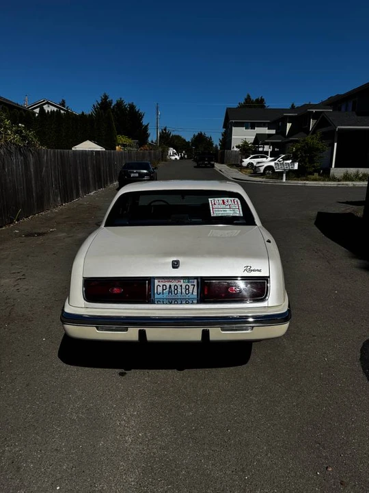 1990 Buick Riviera 4th-7th Gen - Image 4 of 10