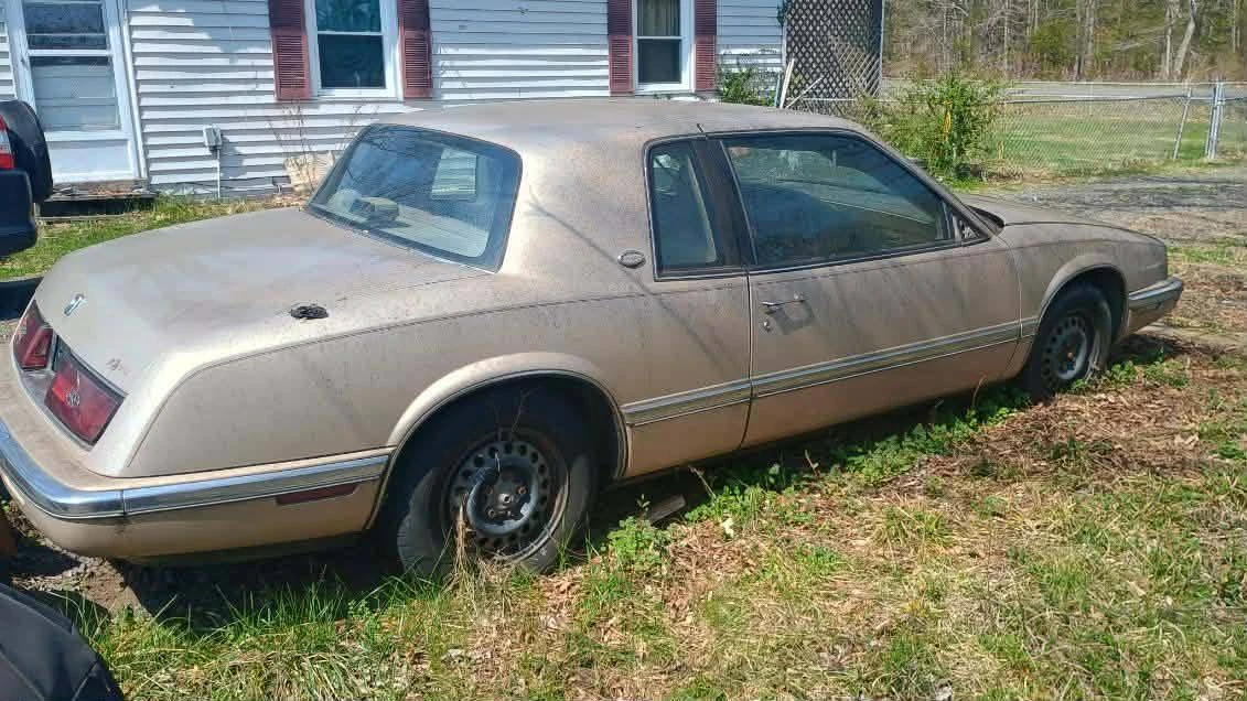 1991 Buick Riviera 4th-7th Gen - Image 5 of 6