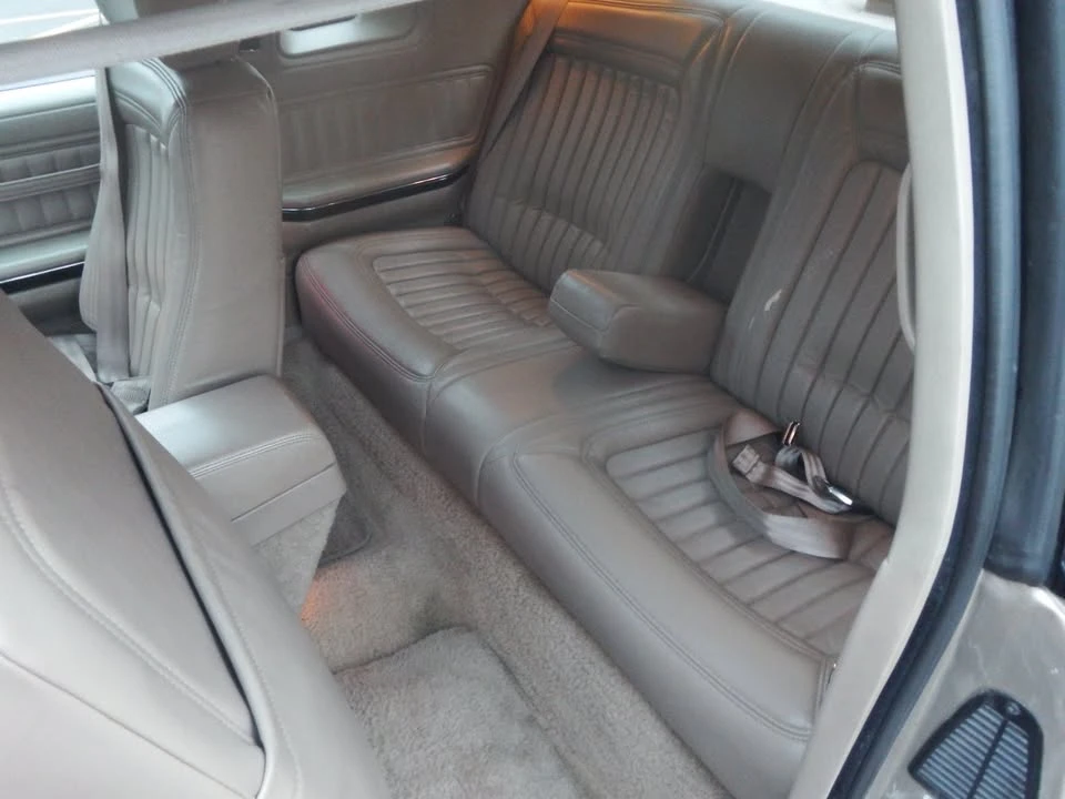 1990 Buick Riviera 4th-7th Gen - Image 9 of 13