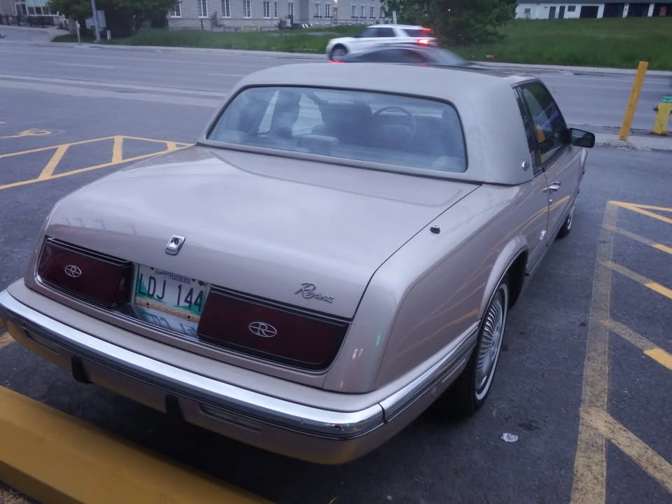 1990 Buick Riviera 4th-7th Gen - Image 3 of 13