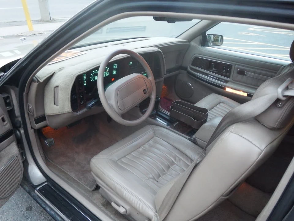 1990 Buick Riviera 4th-7th Gen - Image 11 of 13