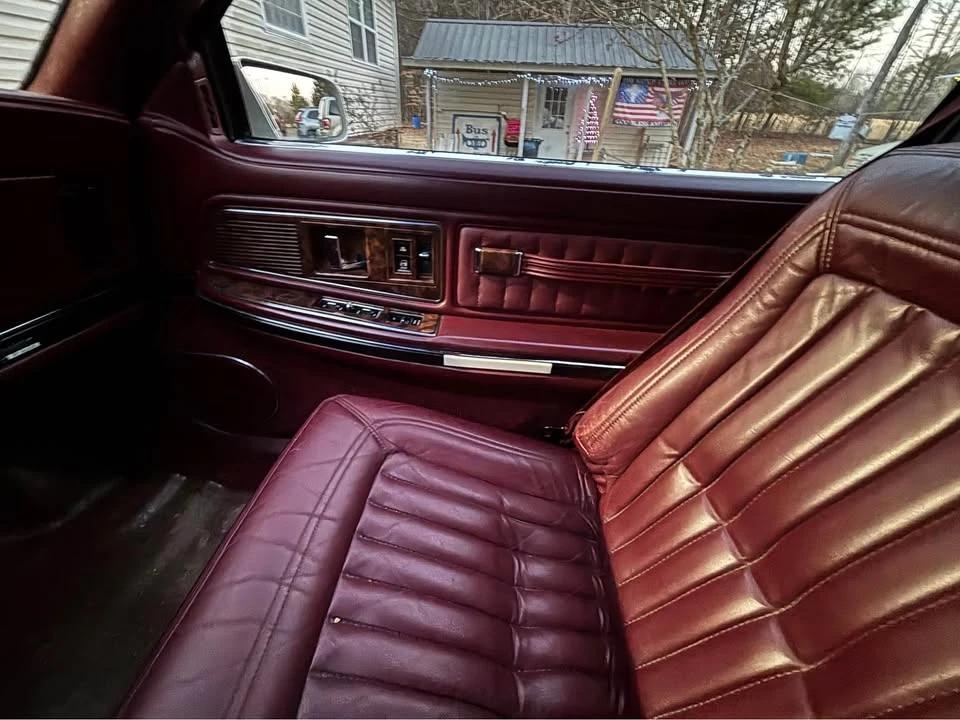 1990 Buick Riviera 4th-7th Gen - Image 11 of 12