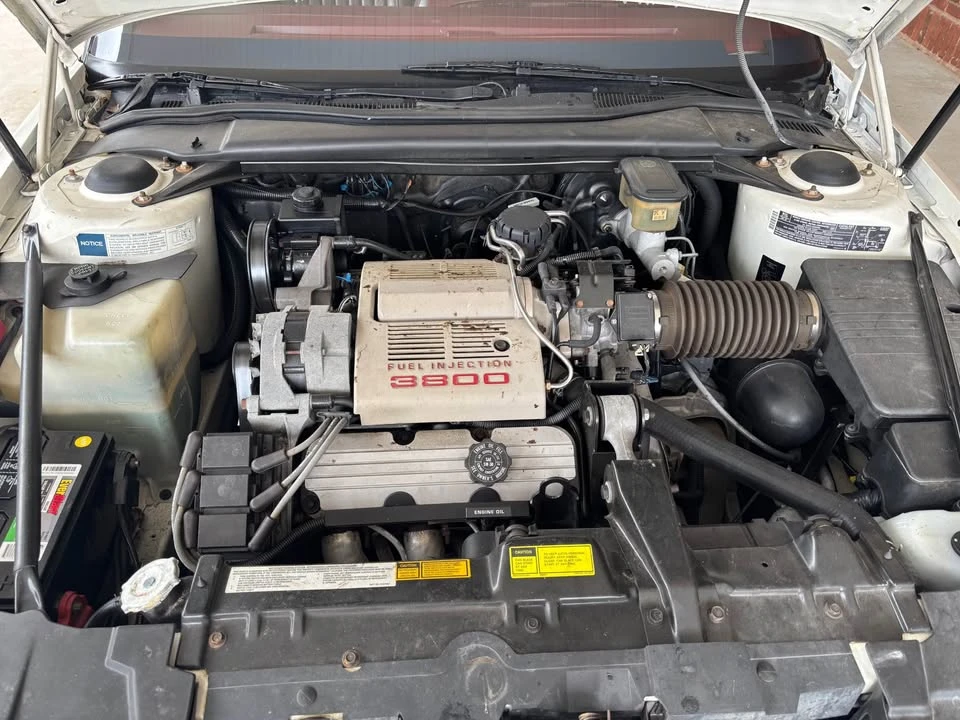1990 Buick Riviera 4th-7th Gen - Image 12 of 12