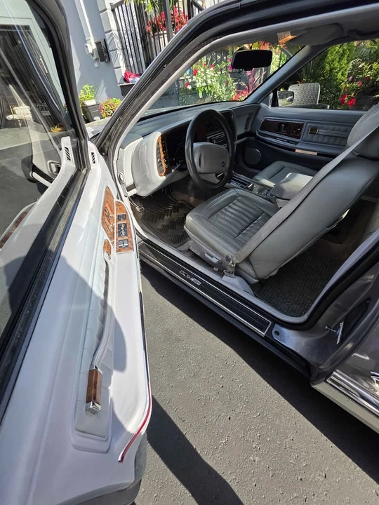 1990 Buick Riviera 4th-7th Gen - Image 5 of 9