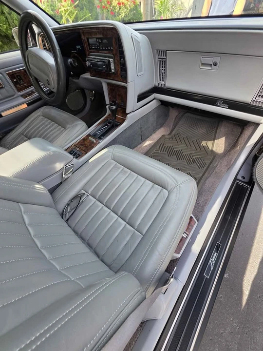 1990 Buick Riviera 4th-7th Gen - Image 8 of 9