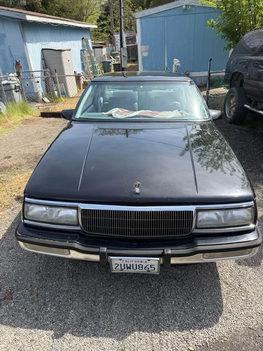 1990 Buick LeSabre - Image 6 of 10