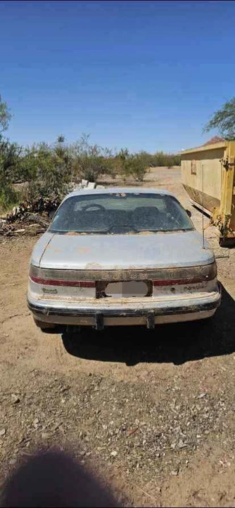 1990 Buick Reatta - Image 2 of 4