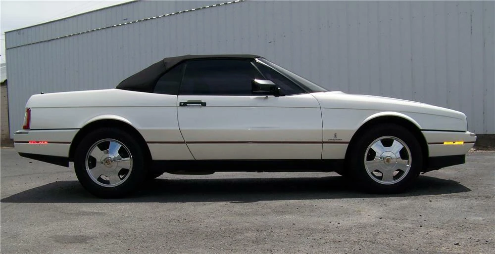 1990 Cadillac Allante - Image 5 of 5