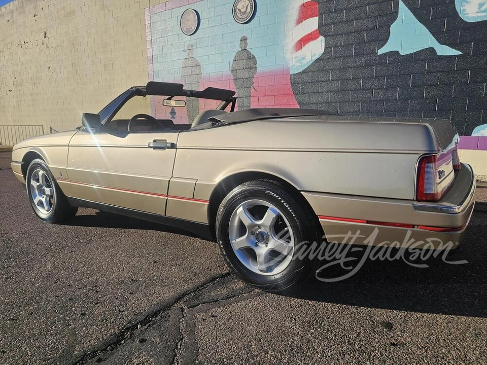 1990 Cadillac Allante - Image 2 of 19