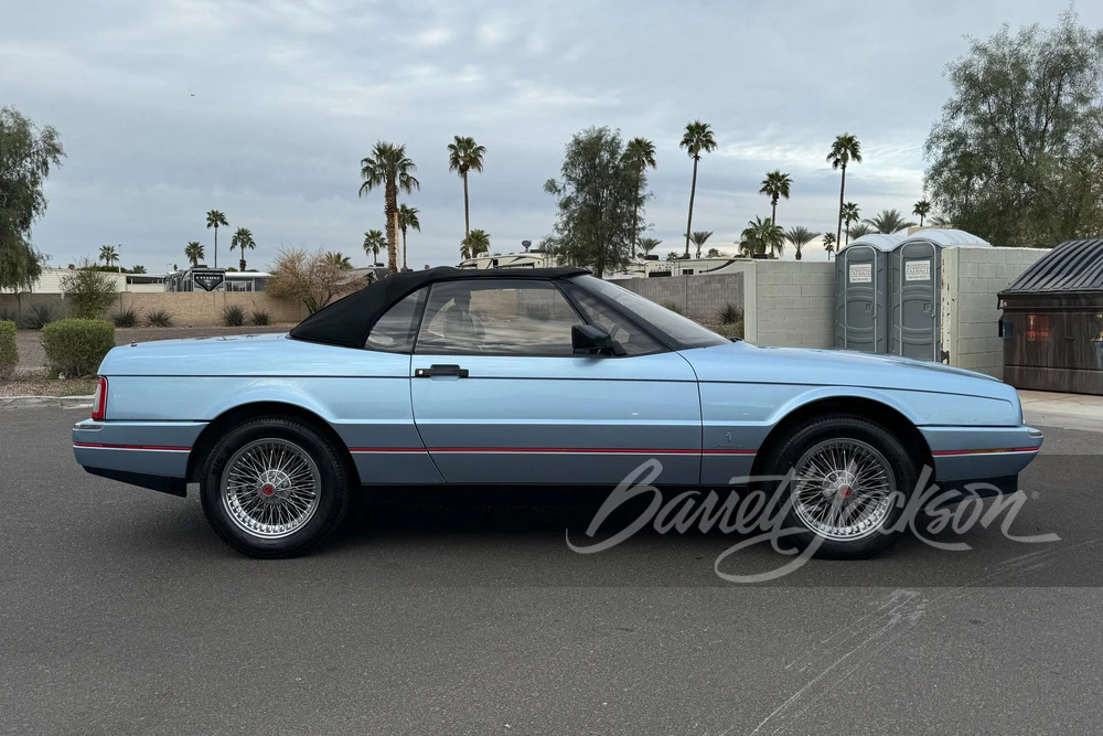 1990 Cadillac Allante - Image 5 of 10