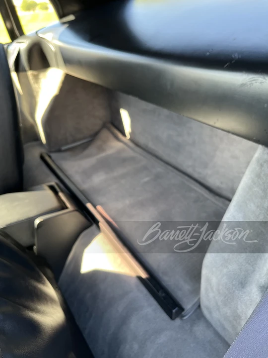 1990 Cadillac Allante - Image 22 of 31