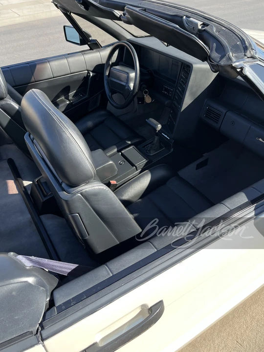 1990 Cadillac Allante - Image 30 of 31