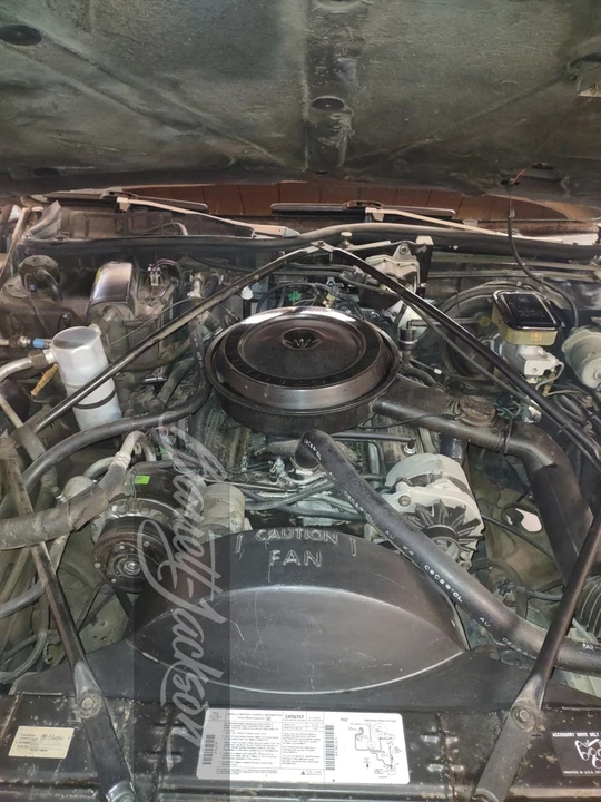1990 Cadillac Brougham - Image 9 of 27
