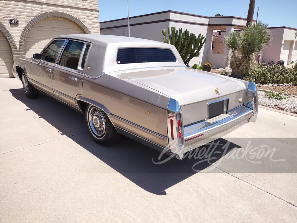 1990 Cadillac Brougham - Image 2 of 27