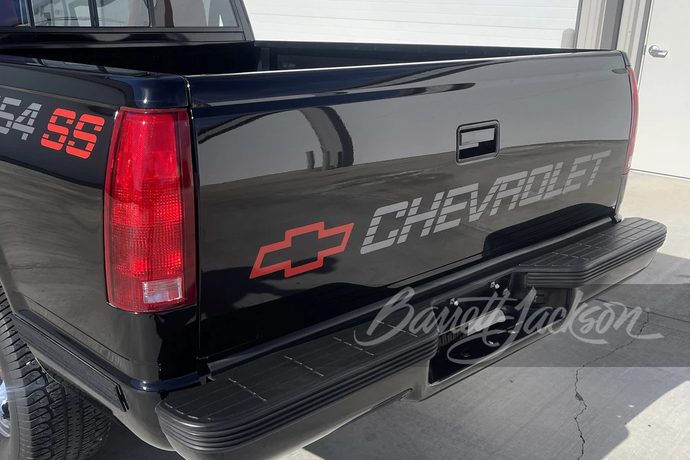 1990 Chevrolet 454 SS - Image 8 of 12