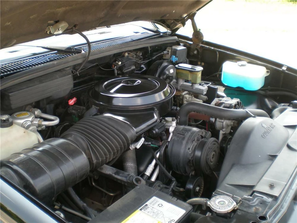 1990 Chevrolet C/K 4th Gen - Image 3 of 5