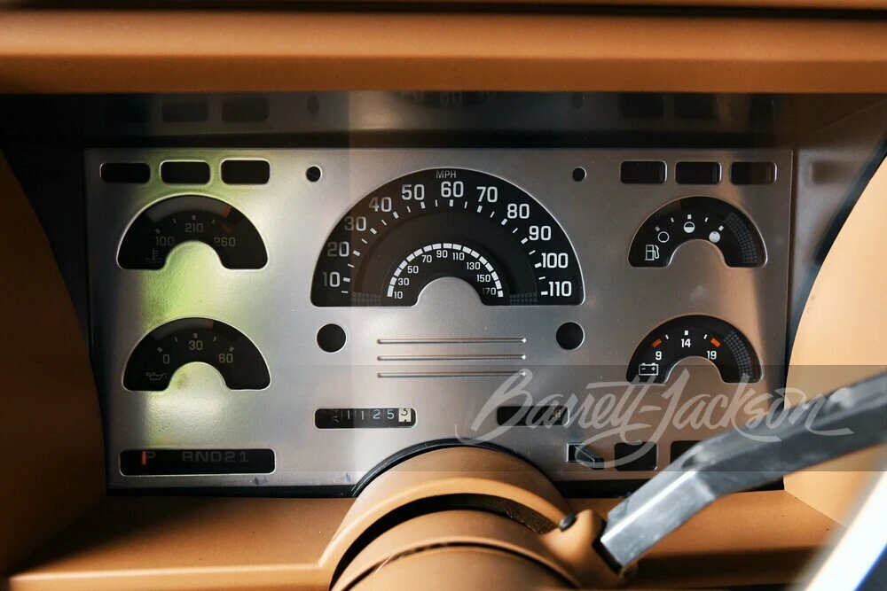 1990 Chevrolet 454 SS - Image 8 of 31
