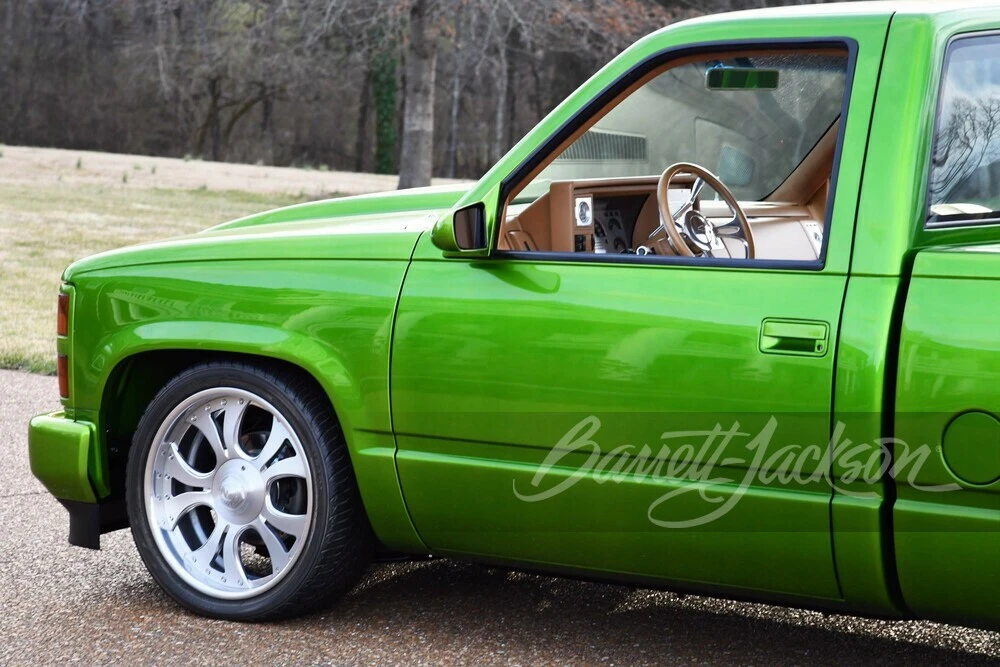 1990 Chevrolet 454 SS - Image 24 of 31