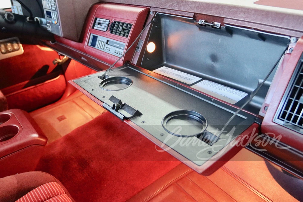 1990 Chevrolet 454 SS - Image 6 of 31