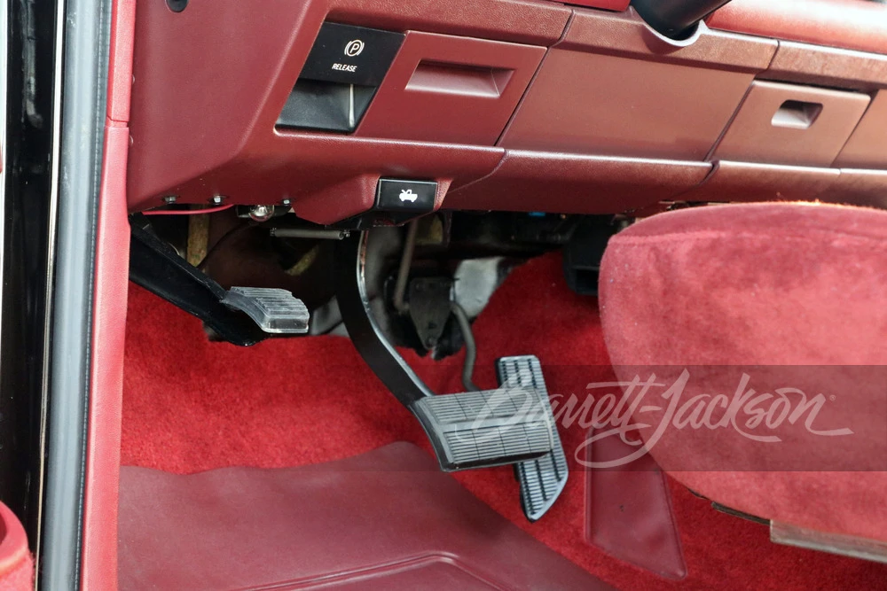 1990 Chevrolet 454 SS - Image 21 of 31