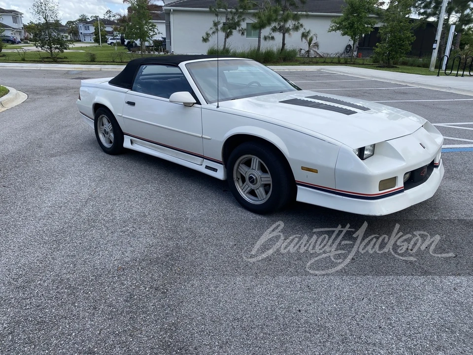 1990 Chevrolet Camaro 3rd Gen - Image 14 of 23