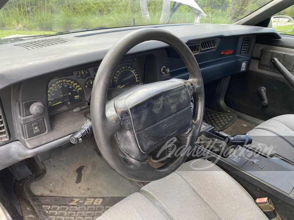 1990 Chevrolet Camaro 3rd Gen - Image 8 of 23