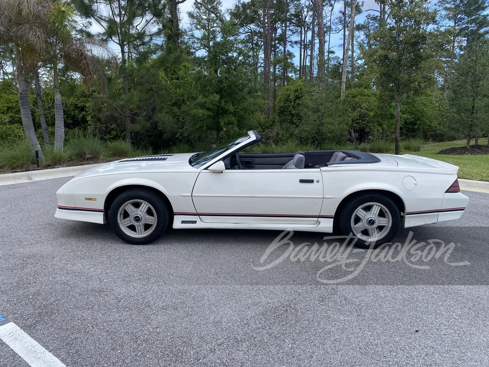 1990 Chevrolet Camaro 3rd Gen - Image 2 of 23