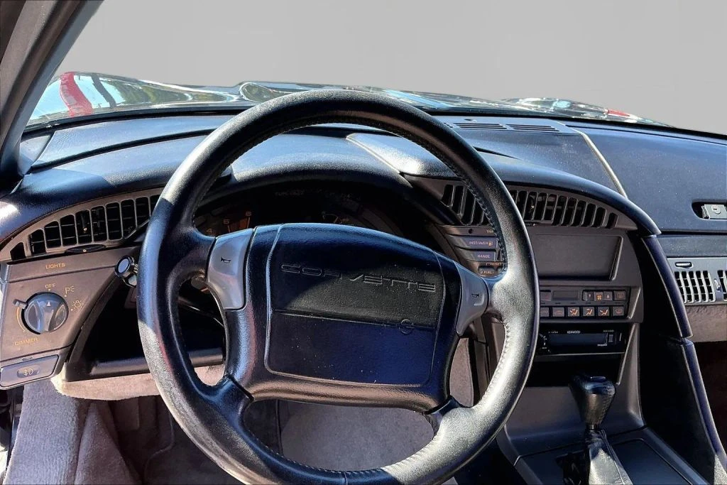 1990 Chevrolet Corvette C4 - Image 5 of 21
