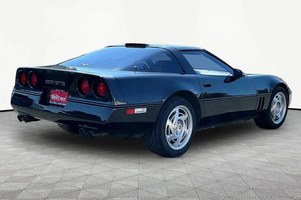 1990 Chevrolet Corvette C4 - Image 2 of 21