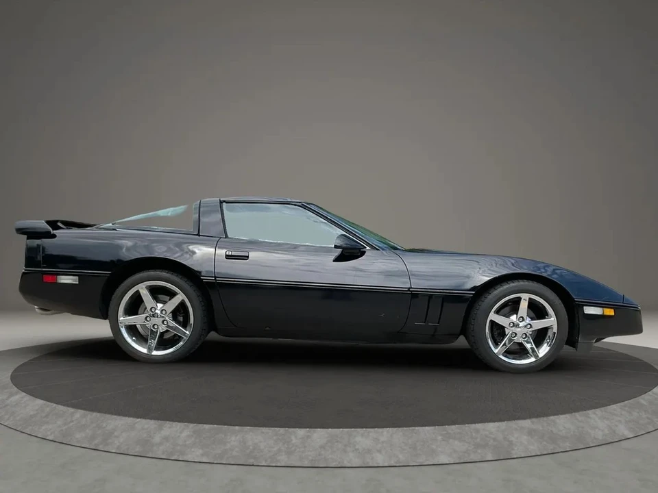 1990 Chevrolet Corvette C4 - Image 4 of 24