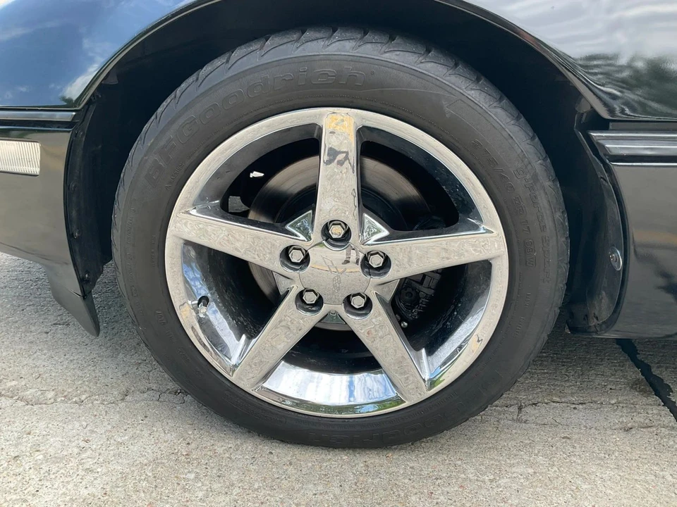 1990 Chevrolet Corvette C4 - Image 11 of 24