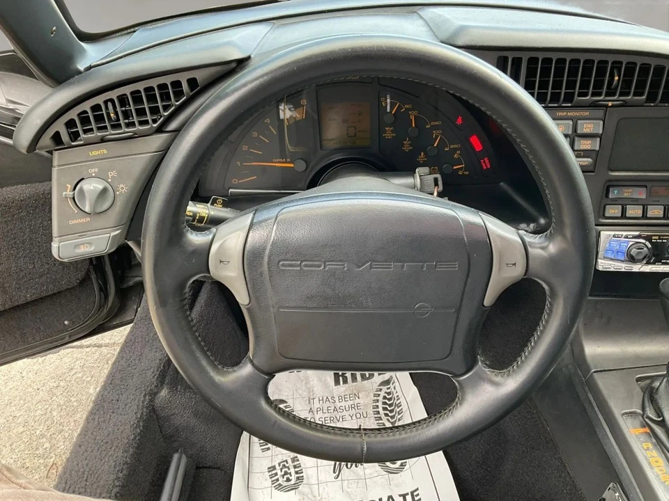 1990 Chevrolet Corvette C4 - Image 19 of 24
