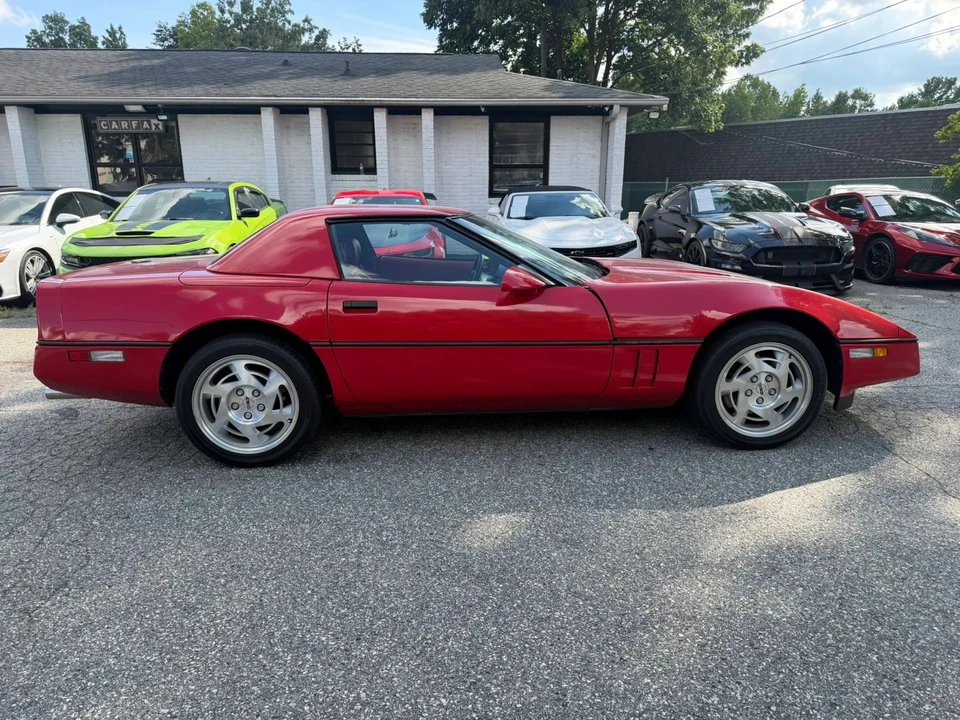 1990 Chevrolet Corvette C4 - Image 6 of 31