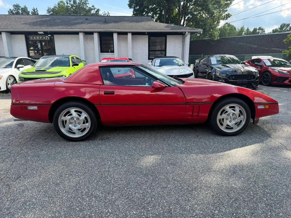 1990 Chevrolet Corvette C4 - Image 27 of 31