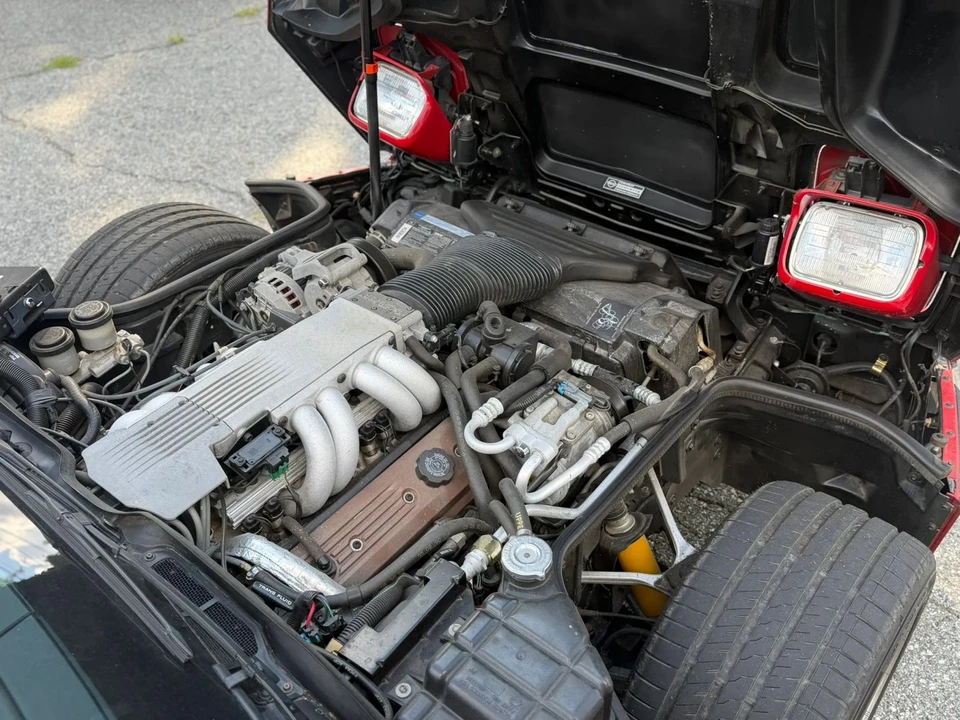 1990 Chevrolet Corvette C4 - Image 16 of 31