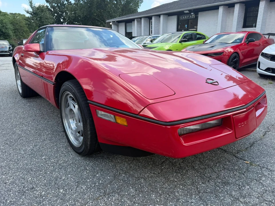1990 Chevrolet Corvette C4 - Image 28 of 31