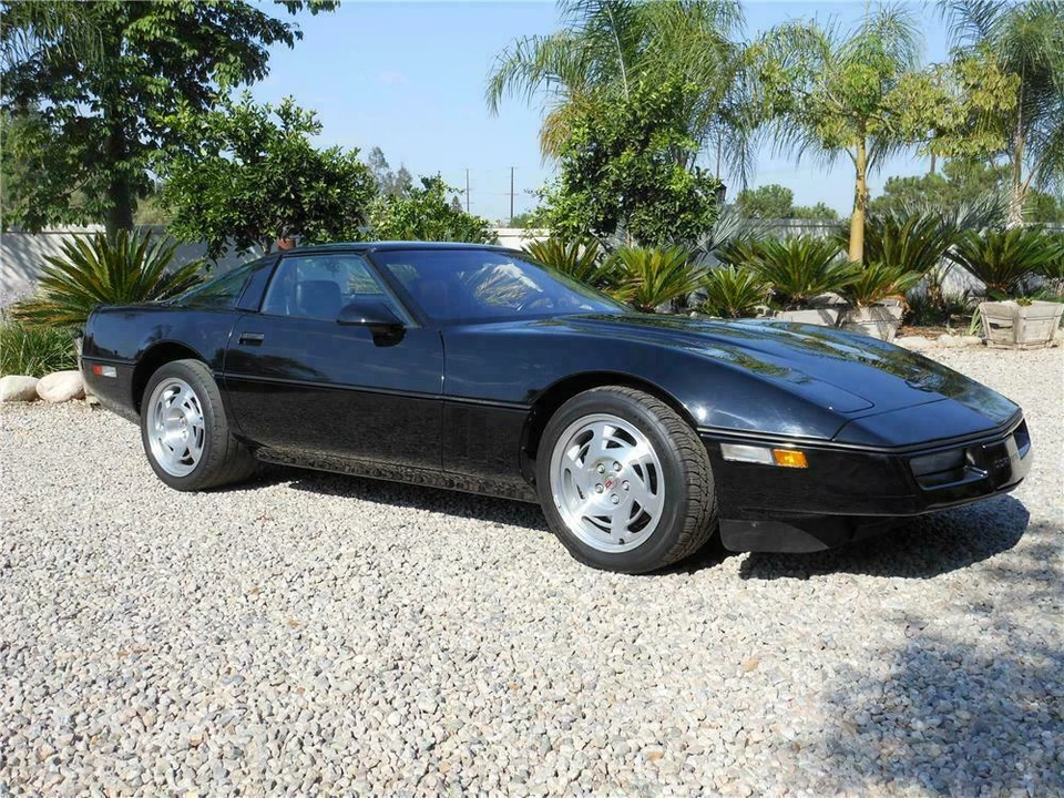 1990 Chevrolet Corvette C4 - Image 2 of 5