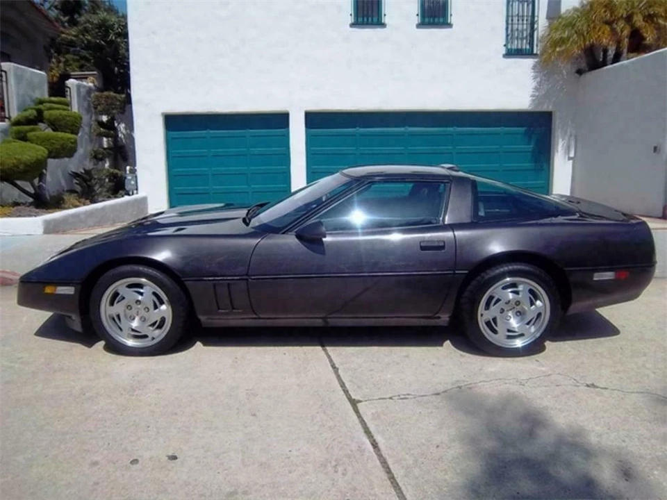 1990 Chevrolet Corvette C4 - Image 5 of 5
