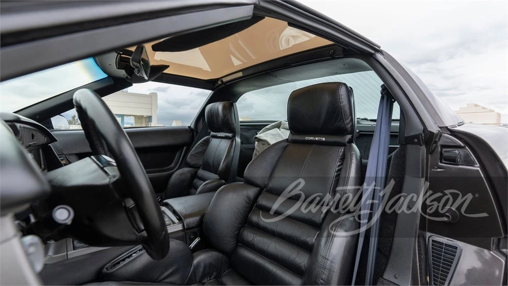 1990 Chevrolet Corvette C4 ZR1 - Image 4 of 31