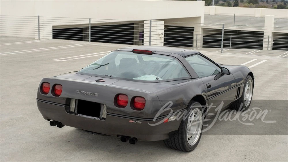 1990 Chevrolet Corvette C4 ZR1 - Image 2 of 31