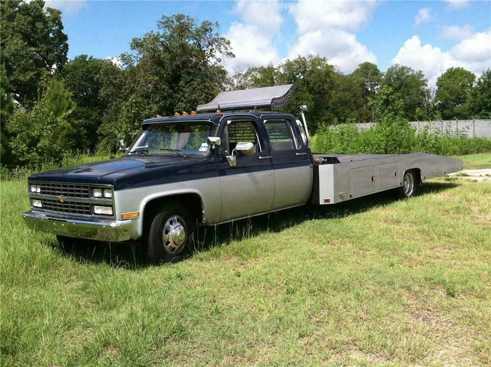 1990 Chevrolet Kodiak - Image 2 of 5