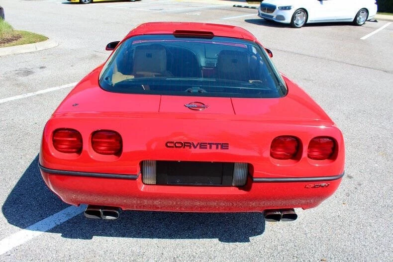 1990 Chevrolet Corvette C4 - Image 26 of 31