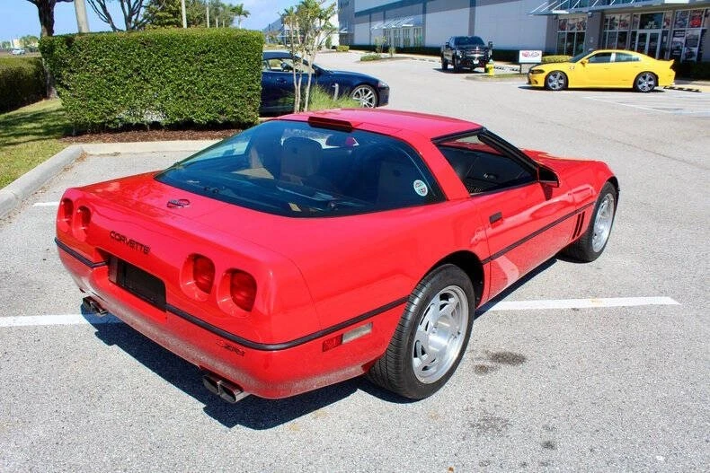 1990 Chevrolet Corvette C4 - Image 16 of 31